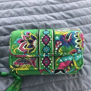 Vera Bradley All-in-One in Emerald Paisley